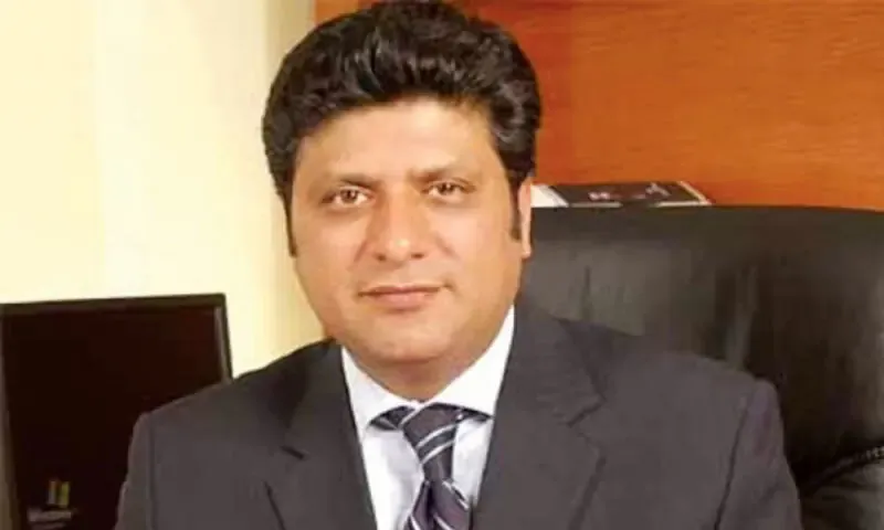 tariq malik — PK news